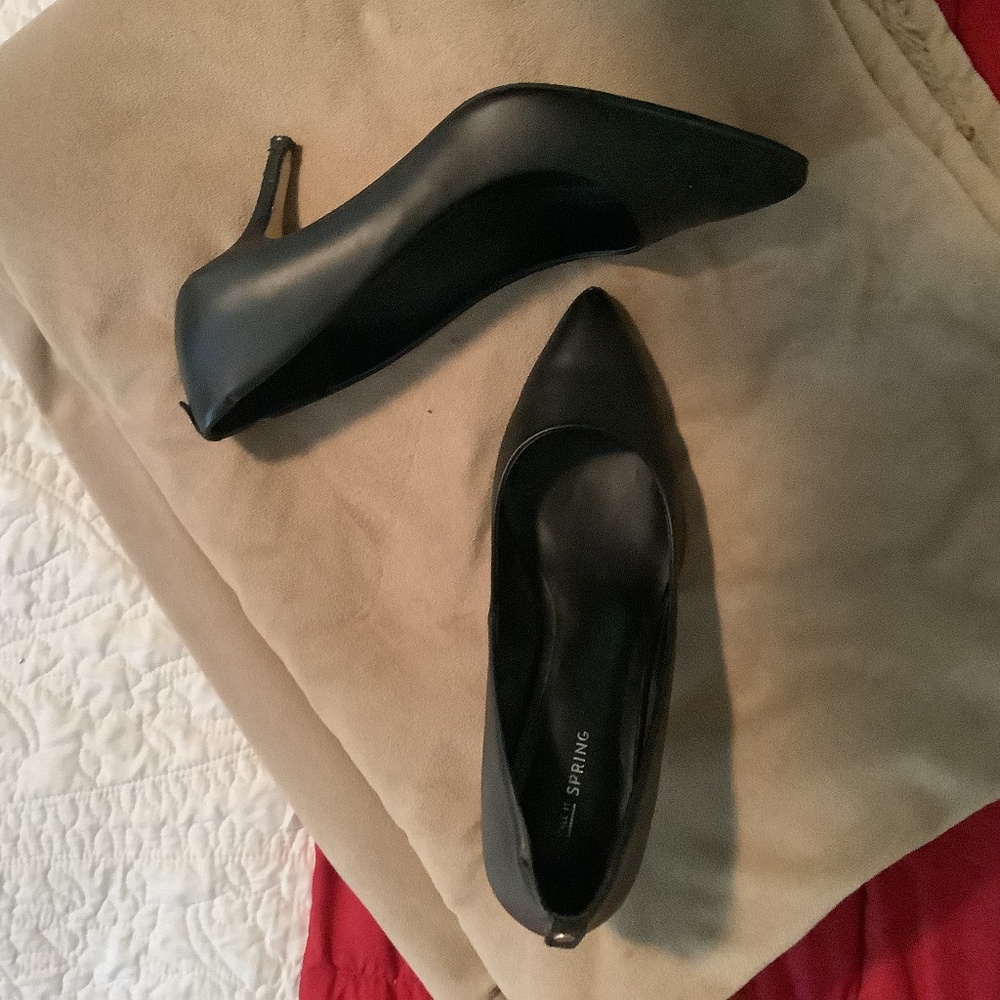 Black heels